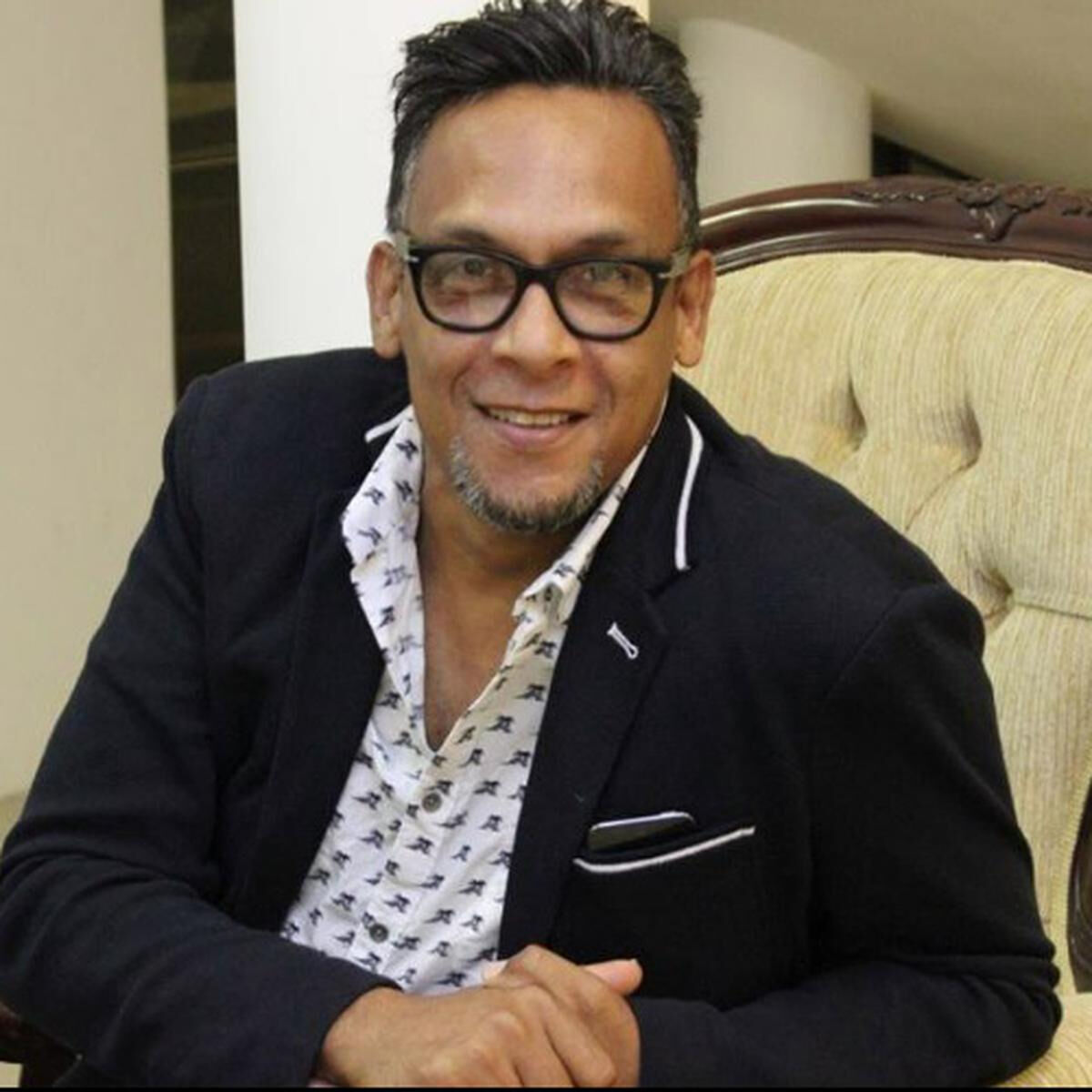 1900x1900-000000-80-0-0